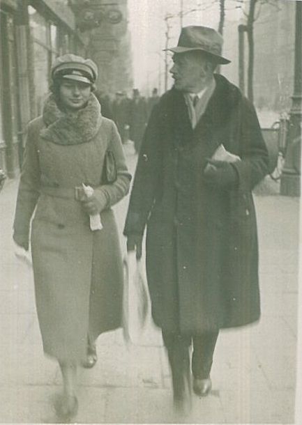 4._Stanislaw_Hrebnicki_z_corka_Julia_Warszawa_lata_30te