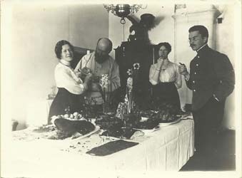 1._Wielkanoc_Petersburg_1909_fot_St_Doktorowicz_Hrebnick